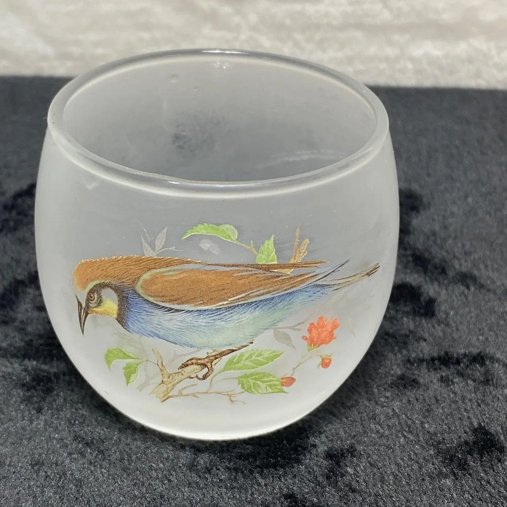 VTG Frosted Glass Candle Votive Holder With Bird Design Height‎ 3 Inches